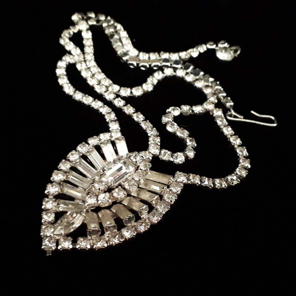Vintage Rhinestone Necklace